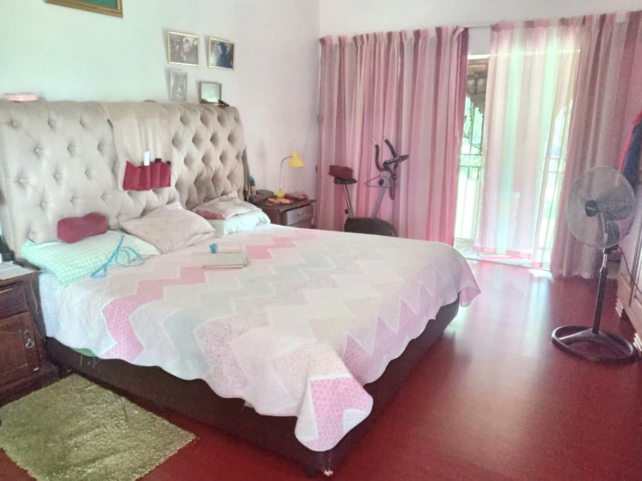4 Bedroom Property for Sale in Bultfontein Free State